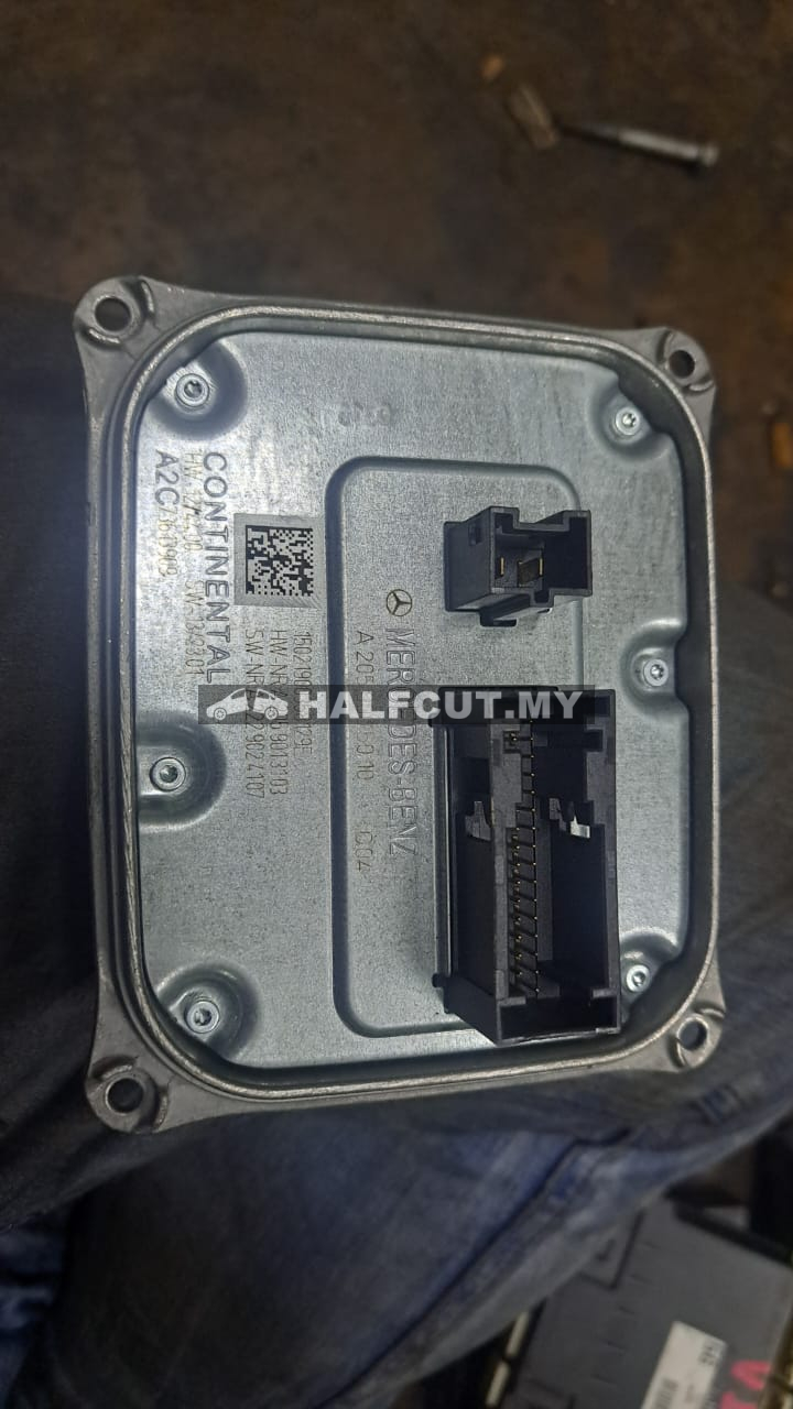 MERCEDES BENZ W205 900 50 10)