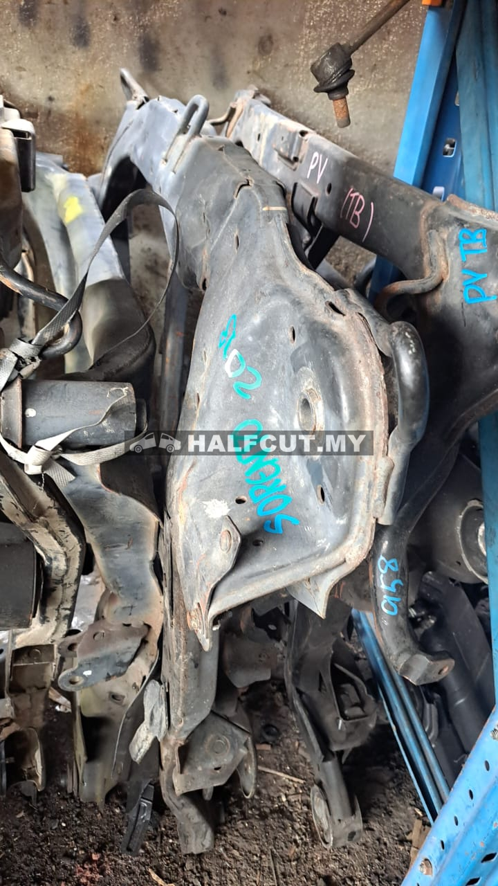 KIA SORENTO FRONT CROSSMEMBER