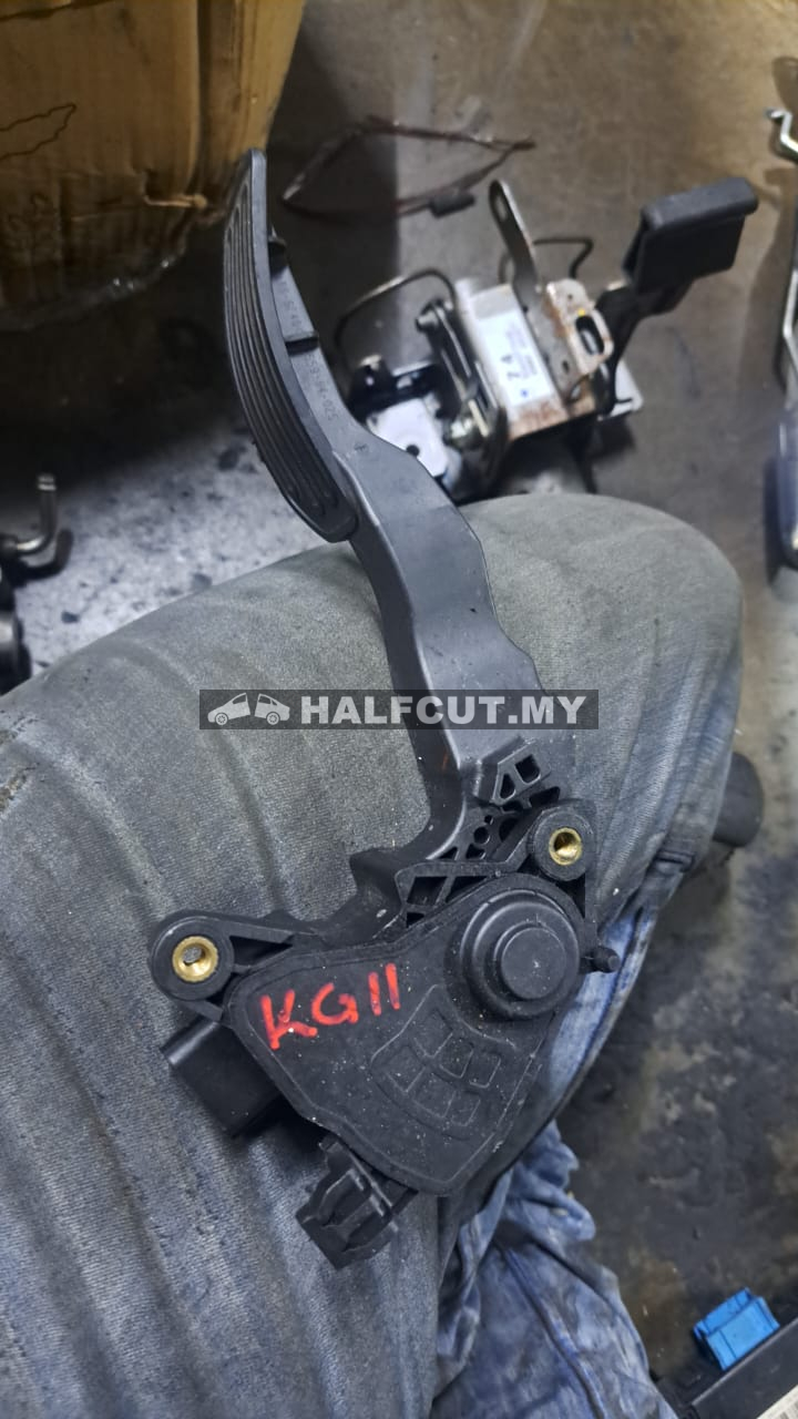 NISSAN SYLPHY KG11 PEDAL SENSOR