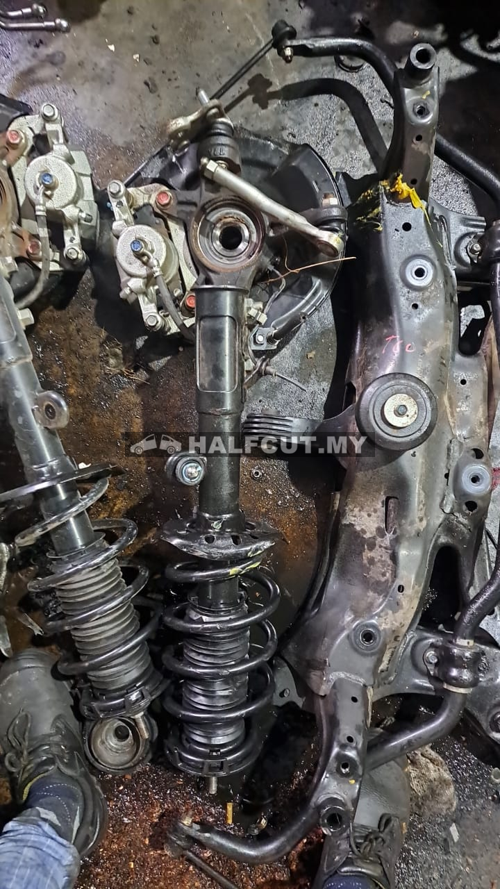 HONDA CITY TOO IMPORT FRONT KNUCKLE &ABSORBER F/L