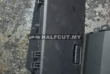 TOYOTA ALTIS ZRE211 NEW GLOVE BOX