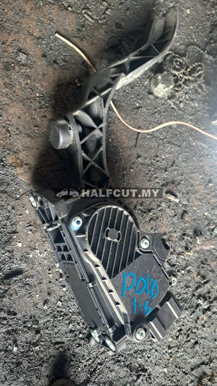 VOLKSWAGEN POLO 1.6 PEDAL SENSOR