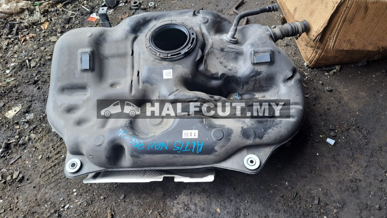 TOYOTA ALTIS ZRE211 NEW PETROL TANK