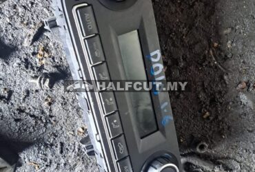VOLKSWAGEN POLO 1.6 AIRCOND SWITCH