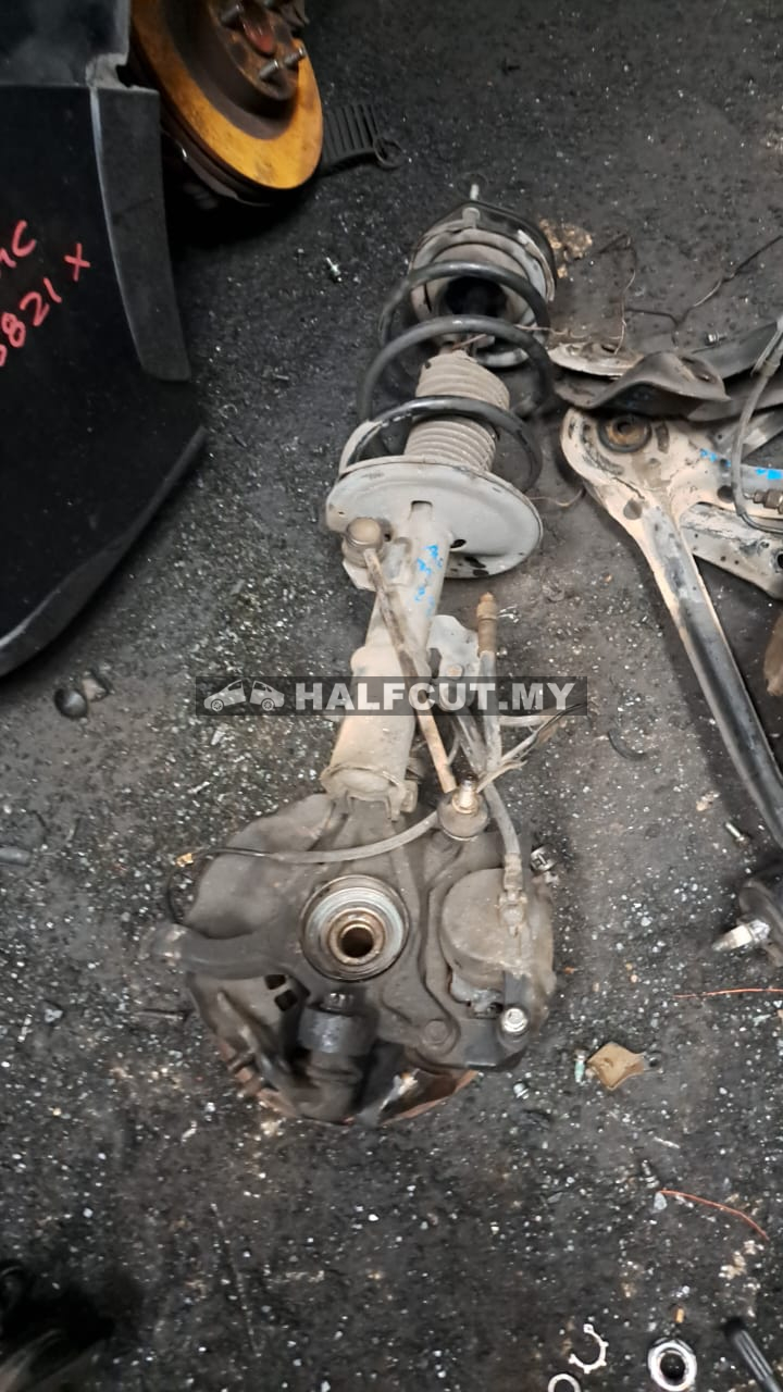 TOYOTA ESTIMA ACR30 FRONT KNUCKLE &ABSORBER F/L