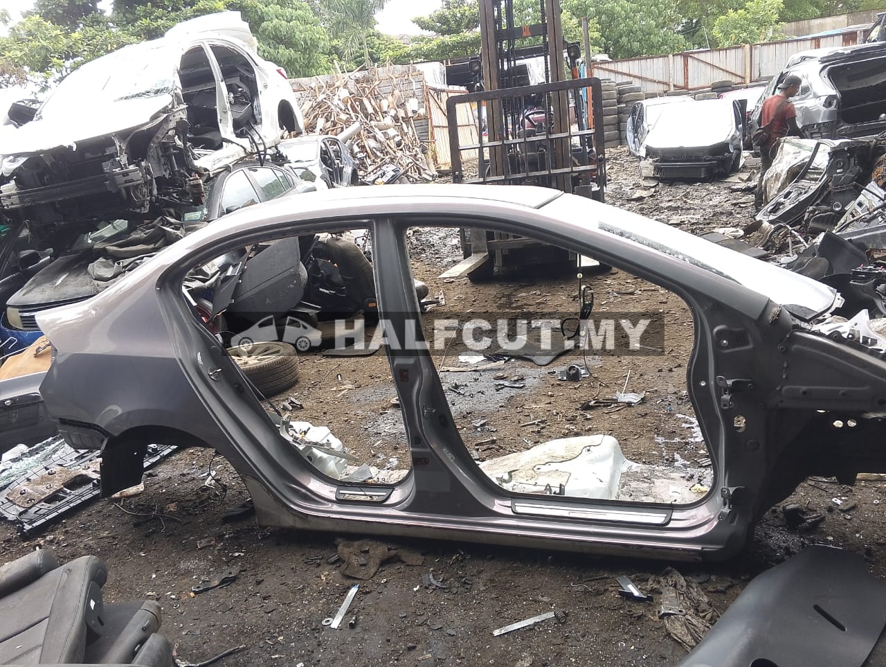 HONDA CITY TMO REAR FENDER RH &WHEEL HOUSE RH