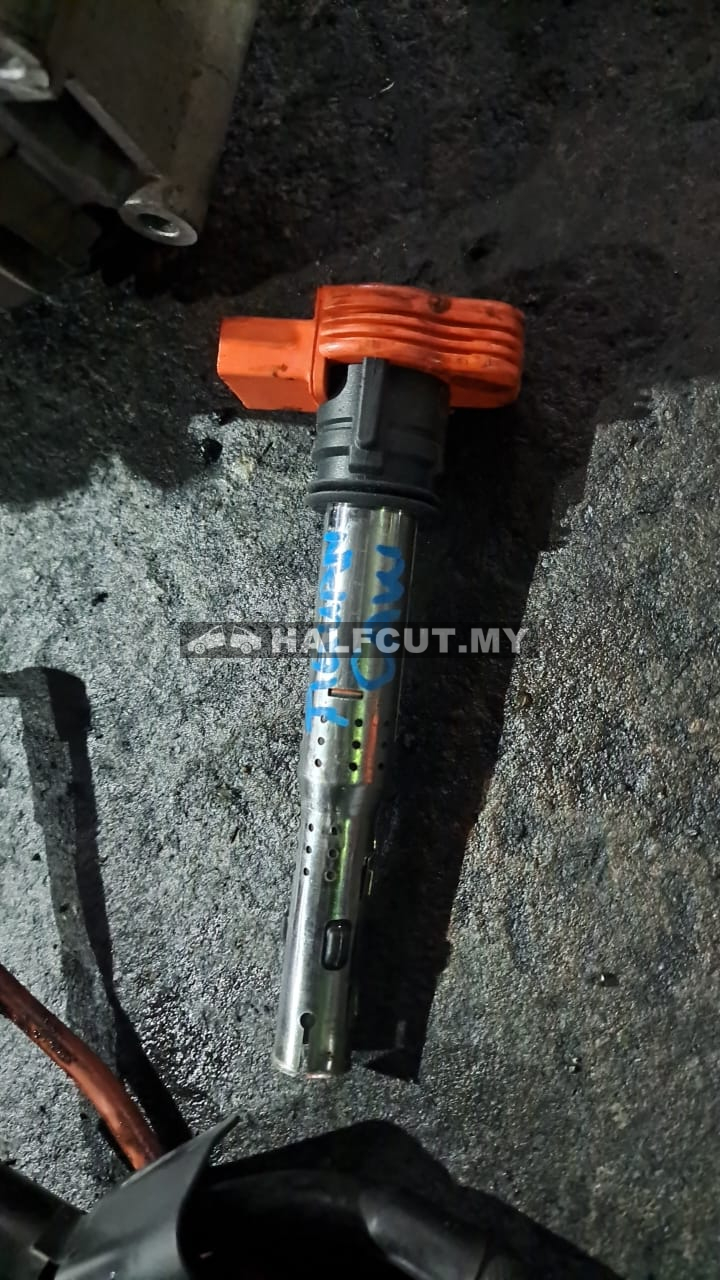 VOLKSWAGEN TIGUAN CAW PLUG COIL