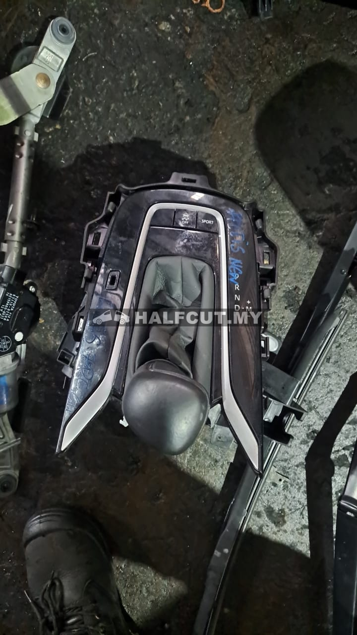 TOYOTA ALTIS ZRE211 NEW GEAR LEVER