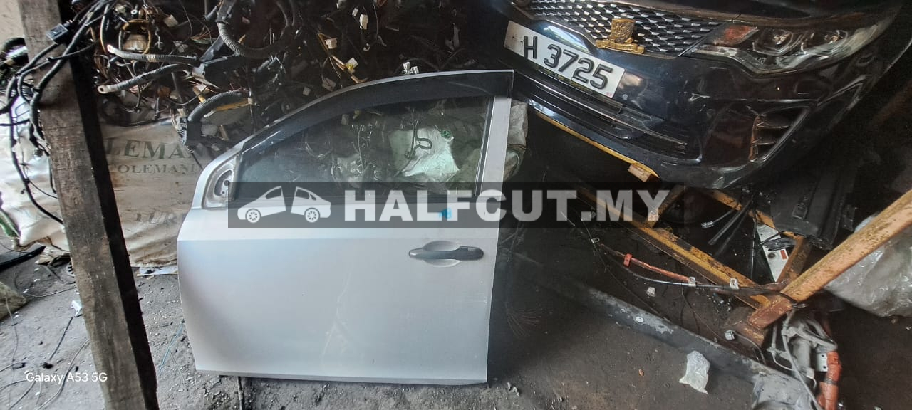 PROTON SAGA BLM FRONT DOOR F/L