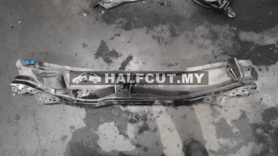 TOYOTA CAMRY ACV50 HB WIPER PEDAL