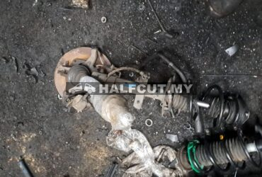 RENAULT CAPTUR FRONT  KNUCKLE &ABSORBER &DRIVE SHAFT LH