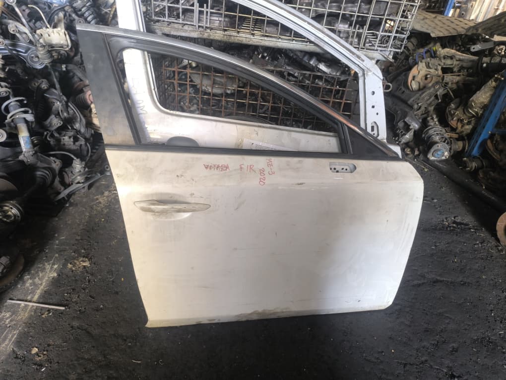MAZDA 3 2020 FRONT DOOR F/R