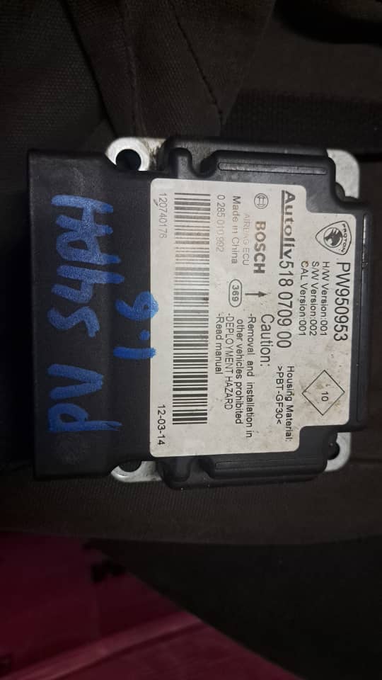 PROTON PREVE AIR BAG ECU (PW950953)