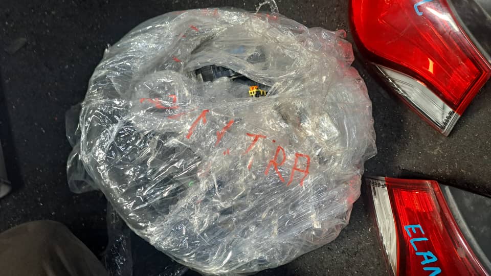 HYUNDAI ELANTRA STEERING AIR BAG &STEERING WHEEL