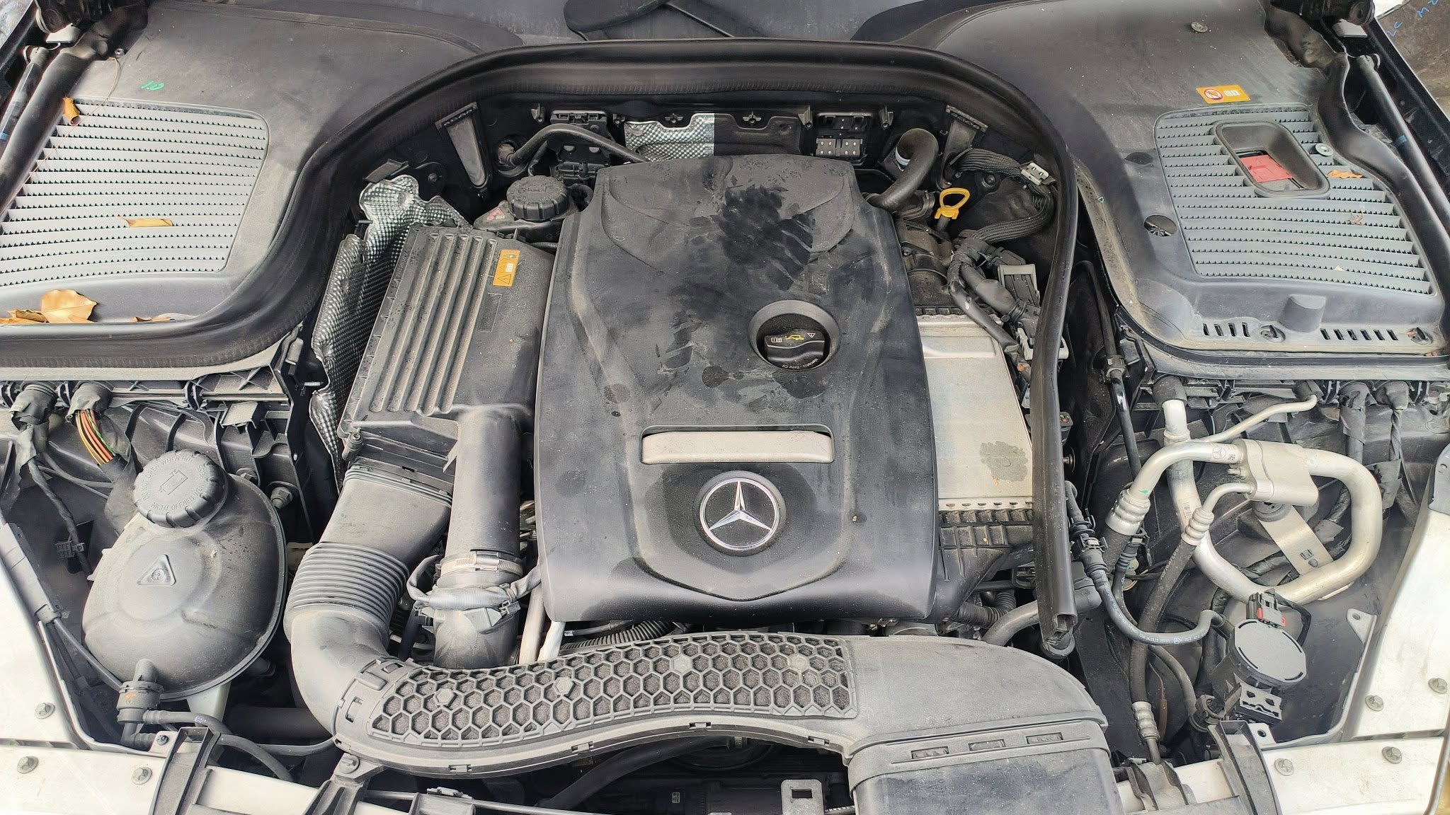 Mercedes Benz GLC W253 Half Cut ready stock  Engine Model : M274 920