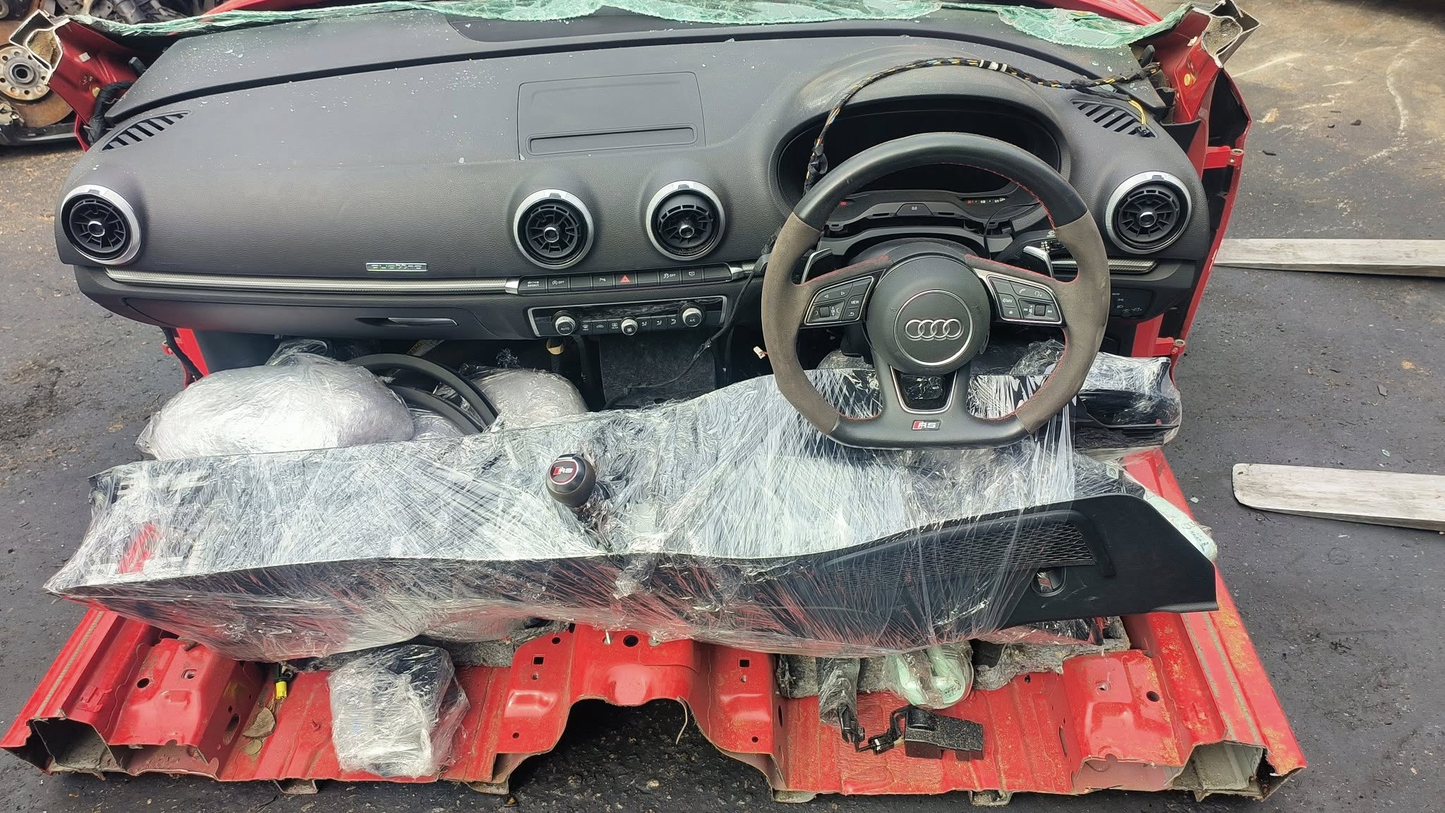 Audi RS3 2.5 Quattro Halfcut , Rear cut Ready Stock 🚘🔧🪛 Engine model :DAZ  Any enquiry please kindly whatsapp or call me, Whatsapp: https://www.wasap.my/60126193239