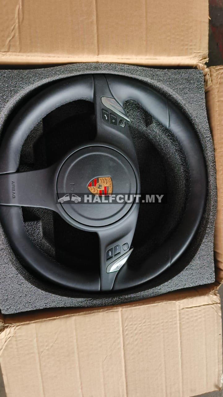Porsche Panamera 970 facelift steering