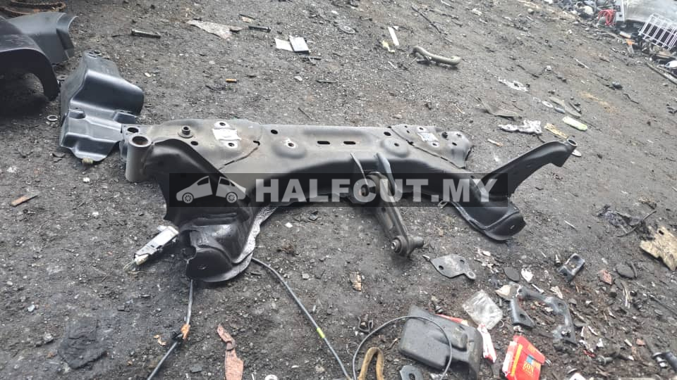 MAZDA 2 2010 FRONT CROSSMEMBER