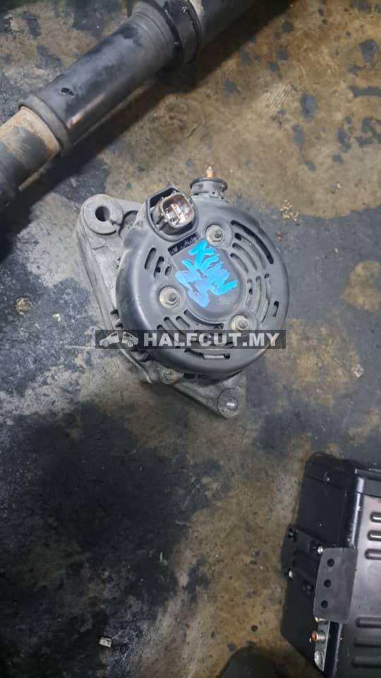 TOYOTA HILUX KUN26 2KD ALTERNATOR