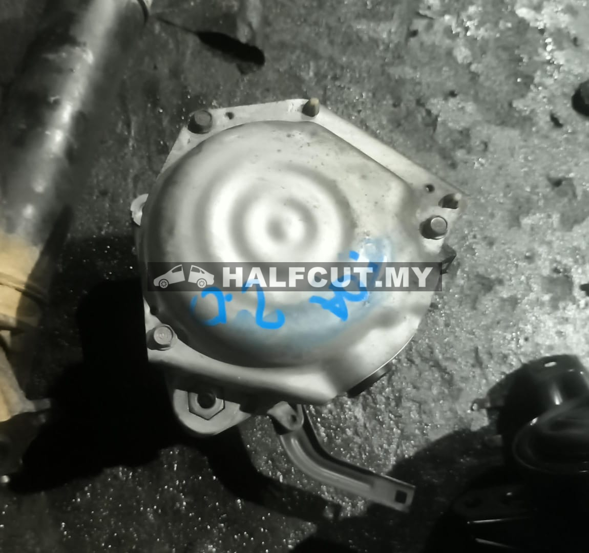 HONDA CRV TOA 2.0  ALTERNATOR