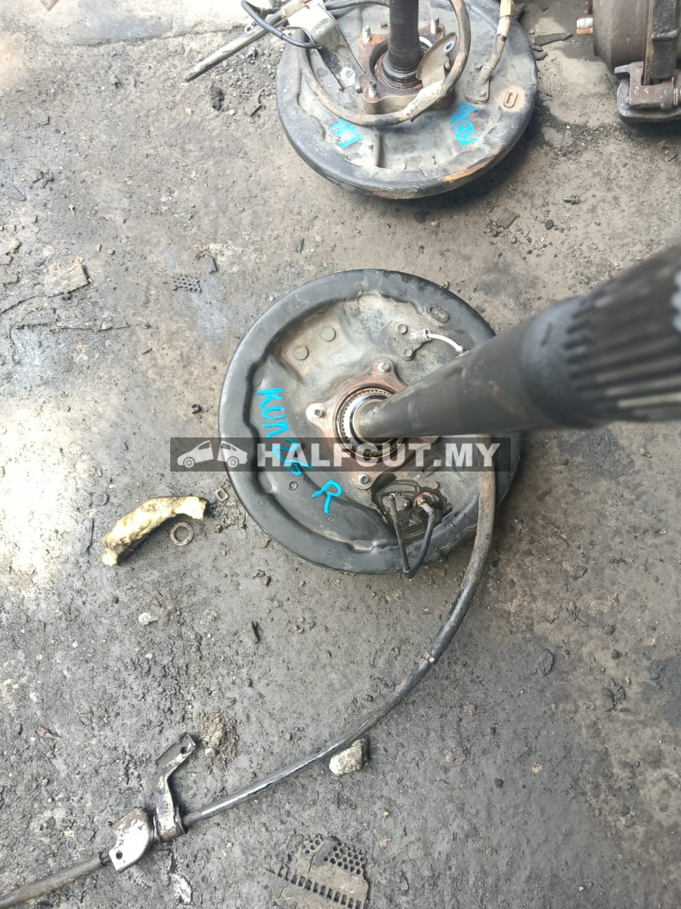 TOYOTA HILUX KUN26 REAR SHAFT RH