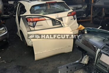 HONDA HRV FRONT DOOR F/R