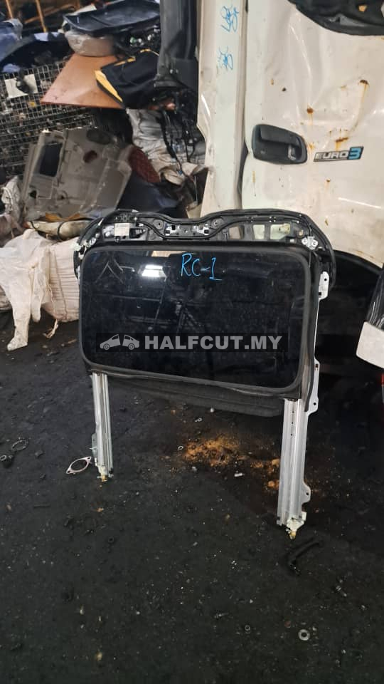HONDA ODYSSEY RC1 ROOF TOP GLASS