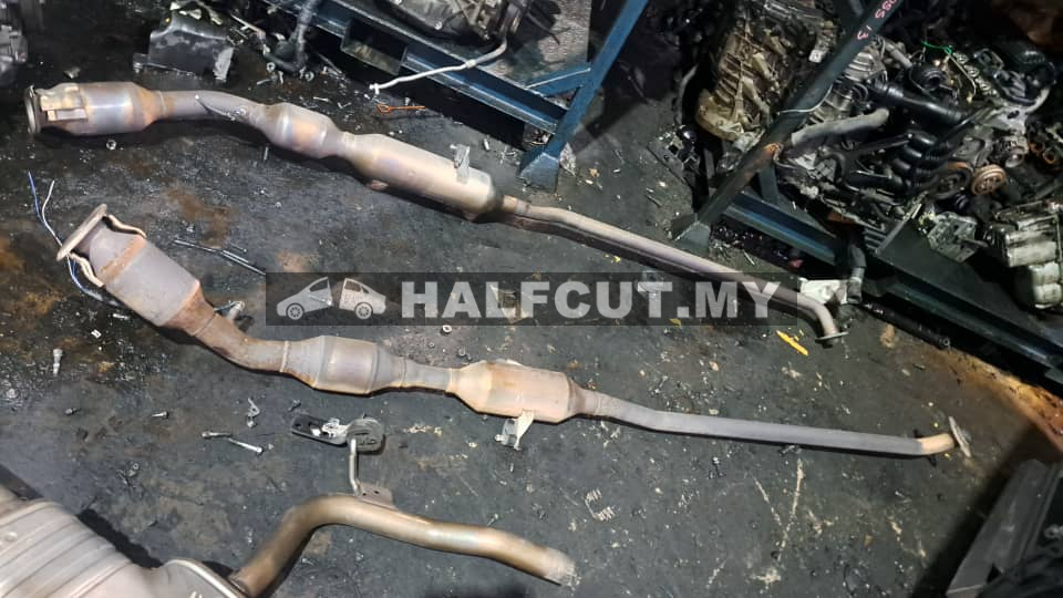 TOYOTA WISH 20 EXHAUST PIPE
