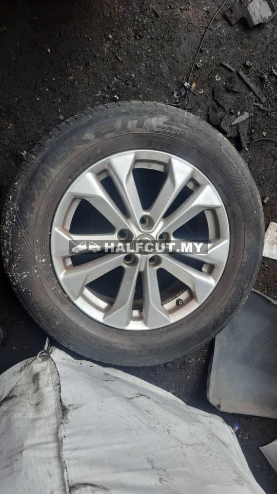 NISSAN X-TRAIL NT32 SPORT RIM R17