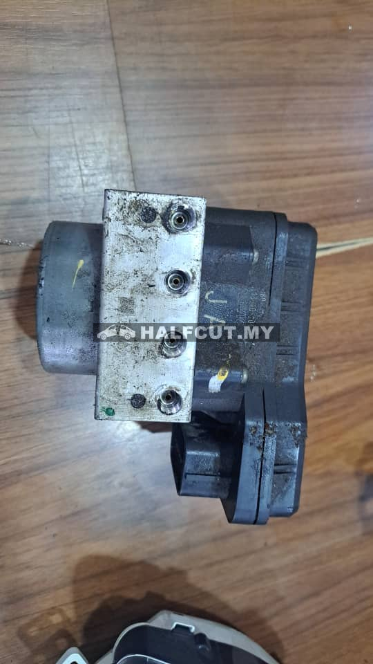 TOYOTA VIOS NCP93 ABS PUMP (113040-10480) JA