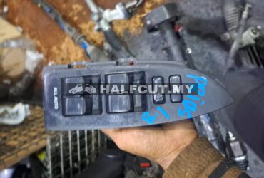 TOYOTA PRIUS 1.8 FRONT POWER WINDOW SWITCH RH