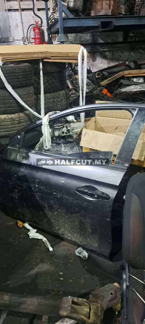 HONDA CITY TOO FRONT DOOR F/L