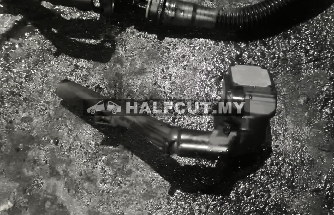MERCEDES BENZ W213 PLUG COIL