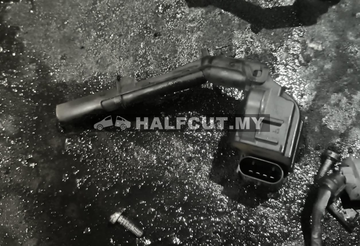 MERCEDES BENZ W213 PLUG COIL