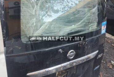 NISSAN SERENA C26 REAR BONNET