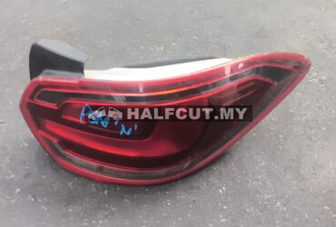 PROTON PERSONA NEW TAIL LAMP(11-0P03)RH