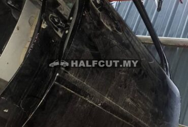 TOYOTA HARRIER ACU30 FRONT DOOR F/R