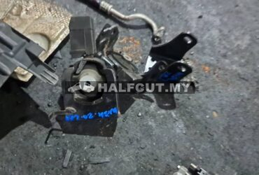 TOYOTA WISH 20 2ZR ENGINE MOUNTING