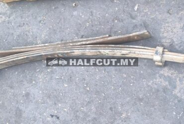 NISSAN NAVARA D40 REAR LEAF SPRING