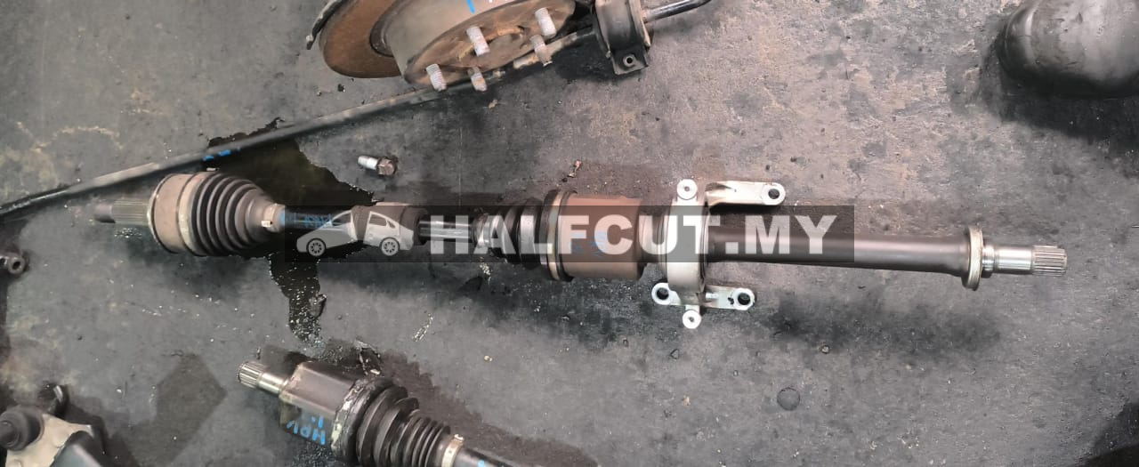 HONDA HRV 1.8 FRONT DRIVE SHAFT RH