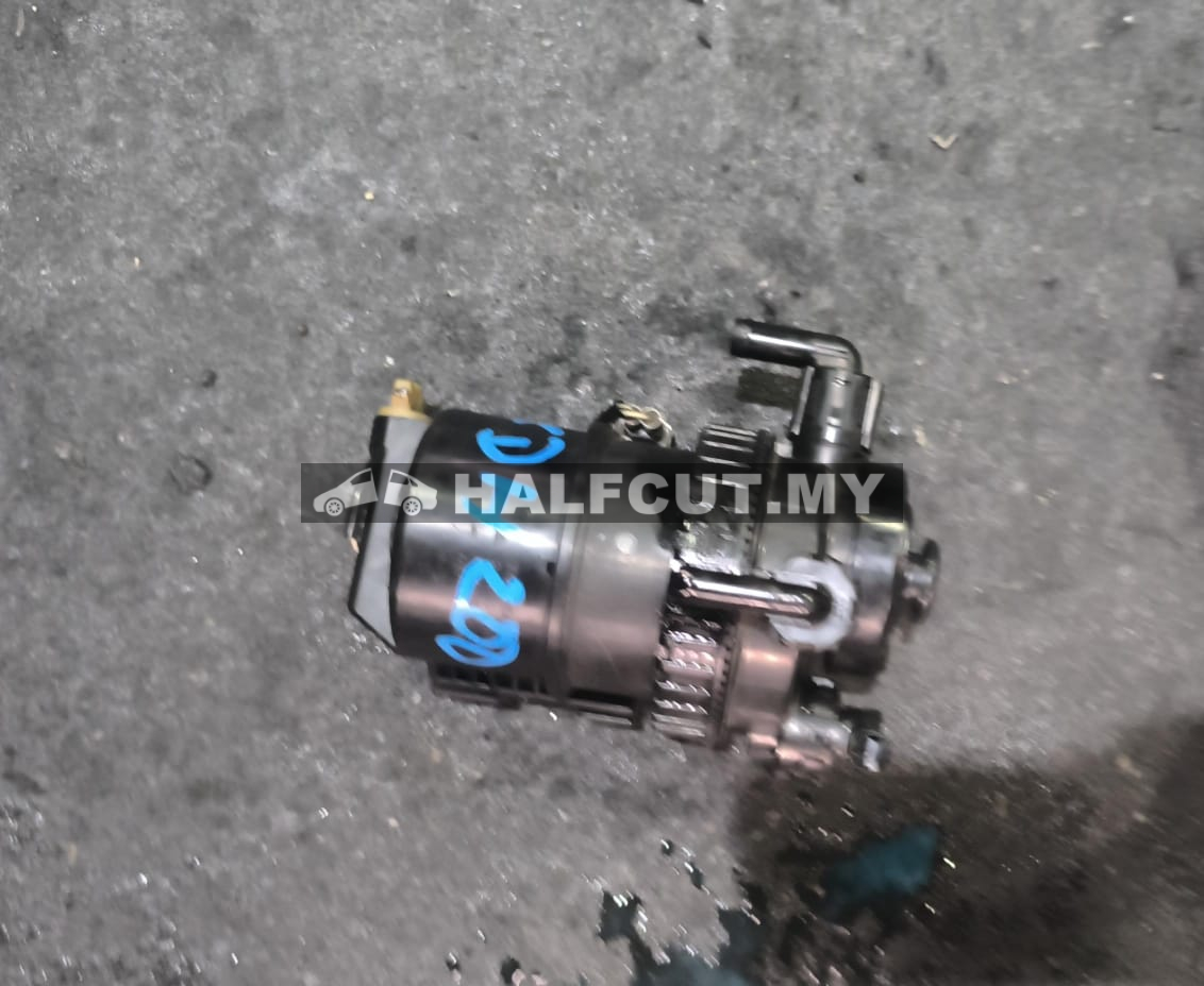 TOYOTA HICE KDH200 CANISTER