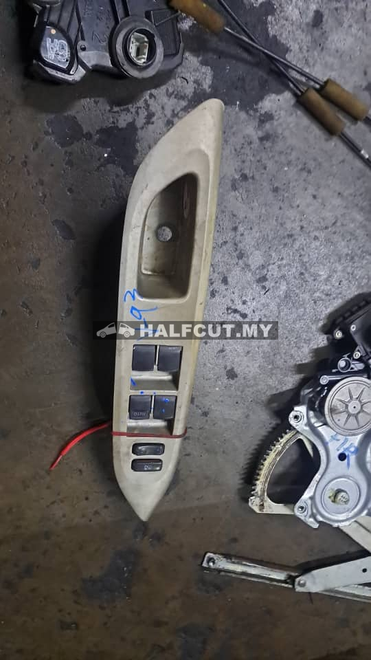 TOYOTA VIOS NCP93 POWER WINDOW SWITCH