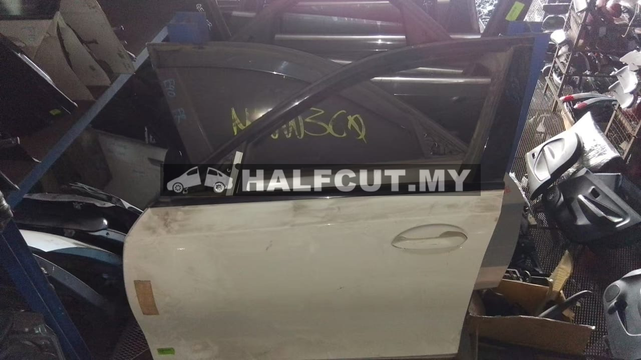 BMW G20 DOOR